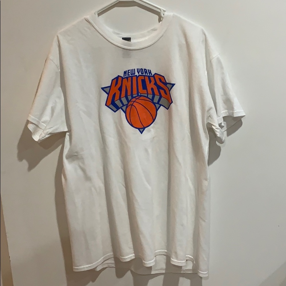 Men’s New York Knicks T-Shirt - Size Large